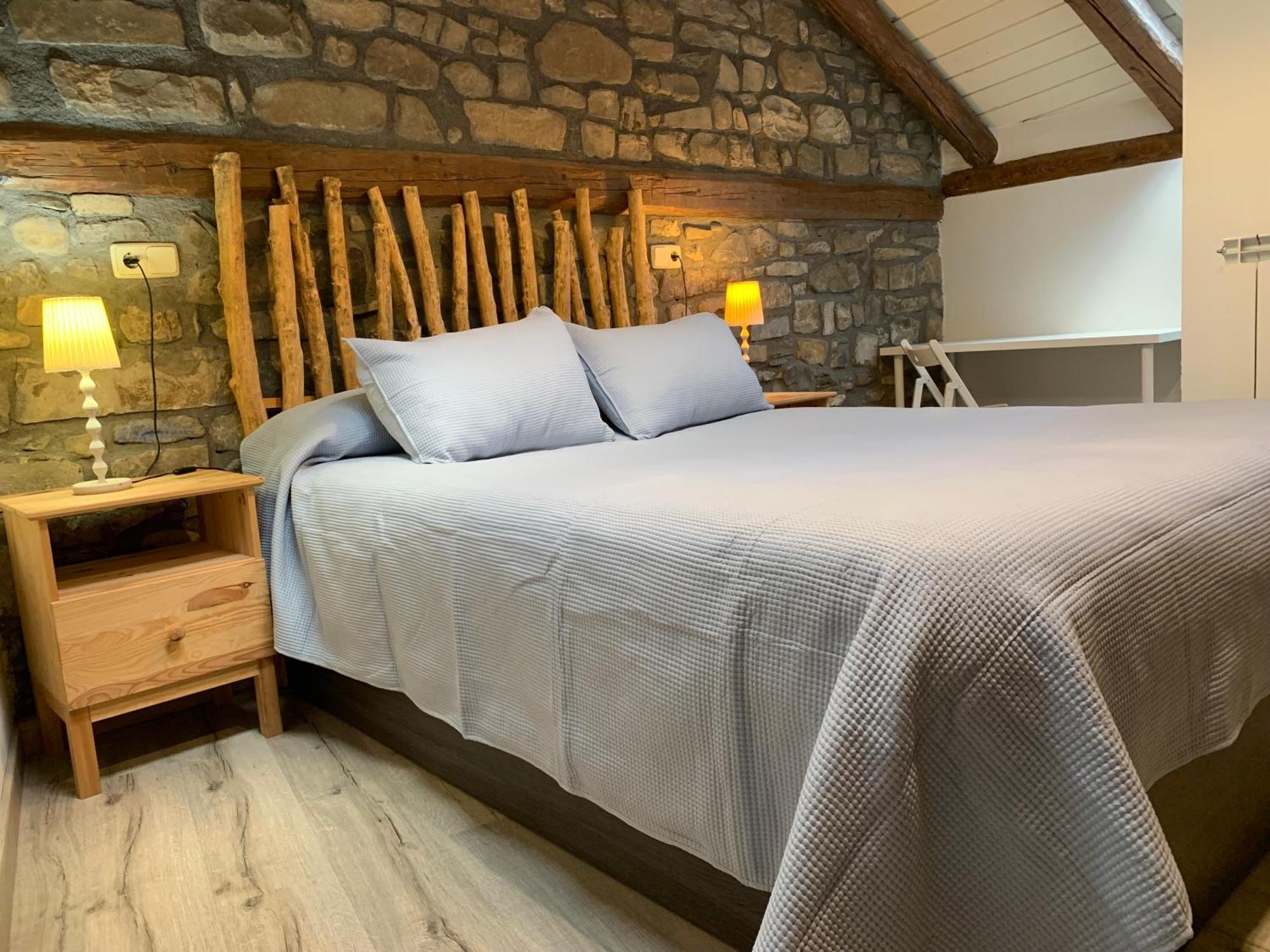 Argonz Etxea Hotell Urzainqui Exteriör bild
