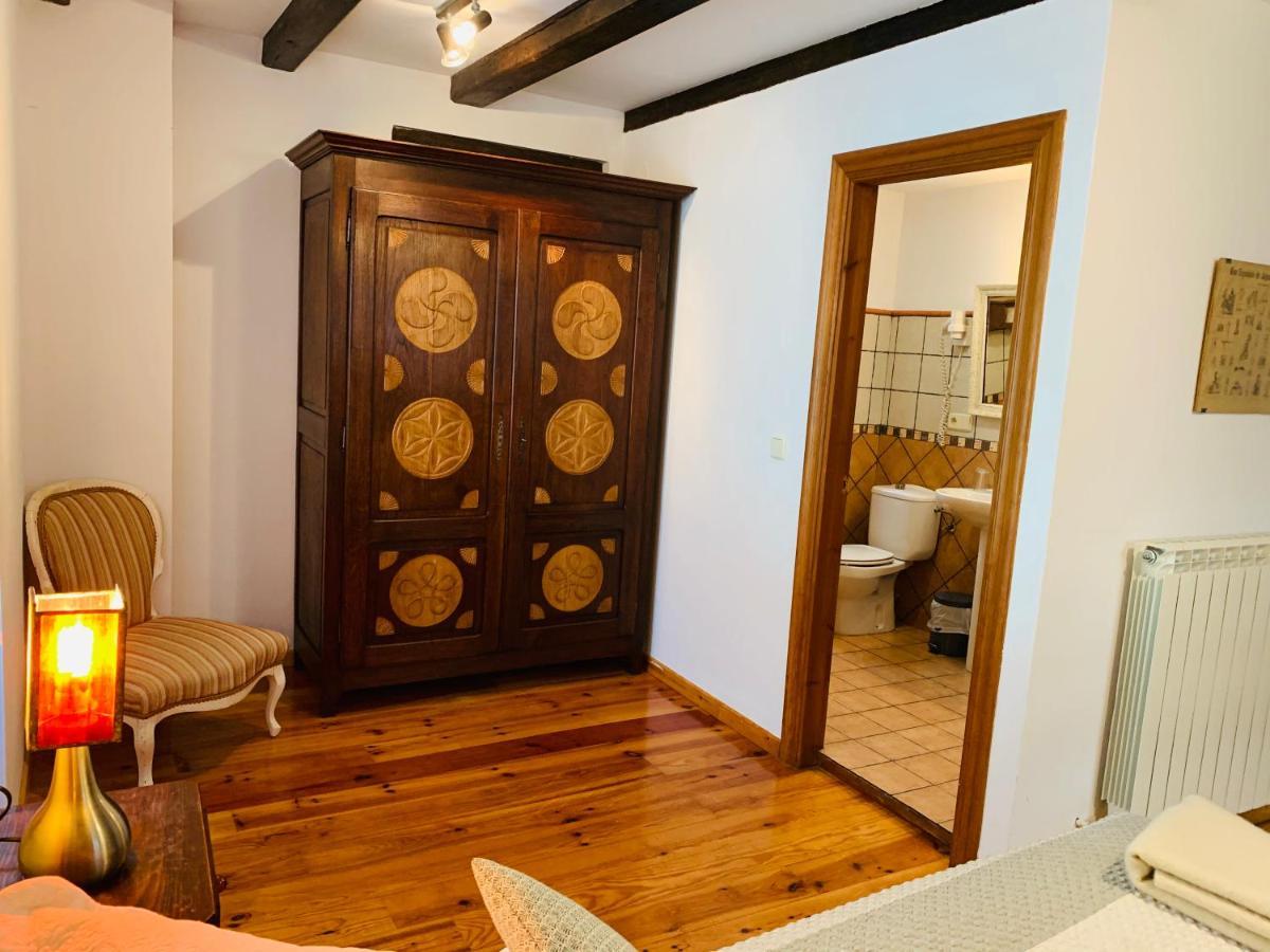 Argonz Etxea Hotell Urzainqui Exteriör bild